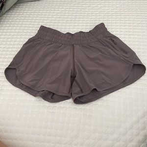 Lululemon Tracker Short 4”